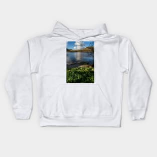 I wanderd lonley as a cloud, Wordsworths Daffodils Kids Hoodie